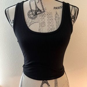 Wilfred black crop tank top